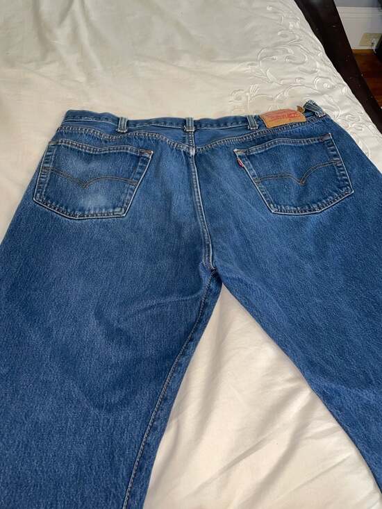 Levi's - Picture 5 of 11